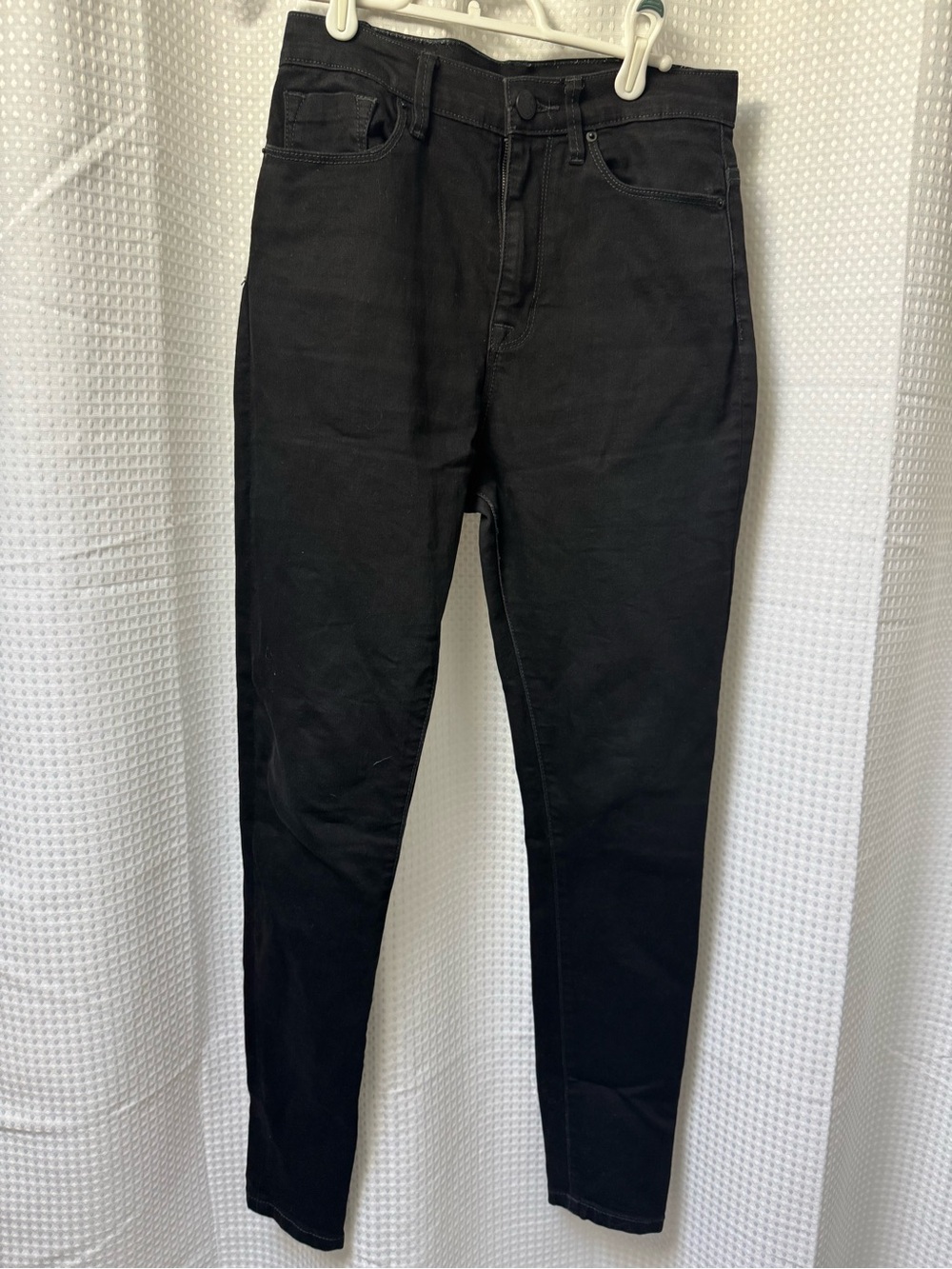 BDG Black Women’s Slim Fit Jeans. Super High Rise Twig Ankle 27 waist /29 length